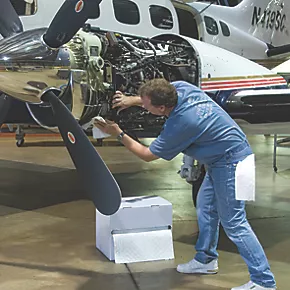 Lubetech 77-7000 Oil Absorbent Pads 500mm x 400mm 100 Pack 7 Lubetech 77-7000 Oil Absorbent Pads 500mm x 400mm 100 Pack - Image 5